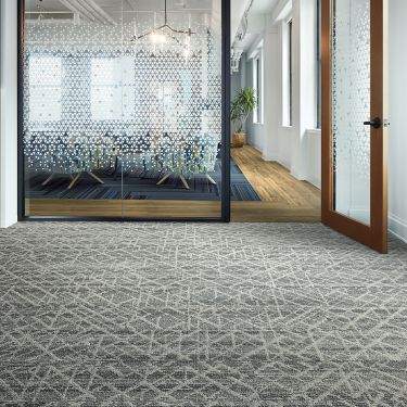 Aglow_InkAzure_Herr_Glisten_Nickel_NatWoodBeech_Ash