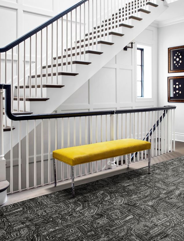 FLOR Anthracite carpet tile with staircase and bench