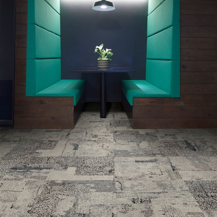 Interface HR Blends carpet tile in collaborative space