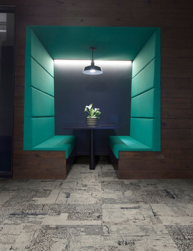 Interface HR Blends carpet tile in collaborative space
