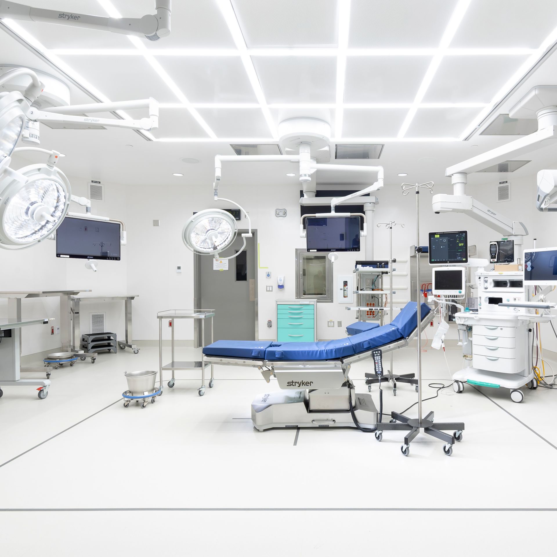 norament xp-trac rubber flooring in hospital sterilization department