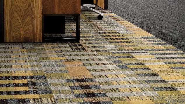 Interface Social Fabric and Drawn Thread plank carpet tile in cubicle area