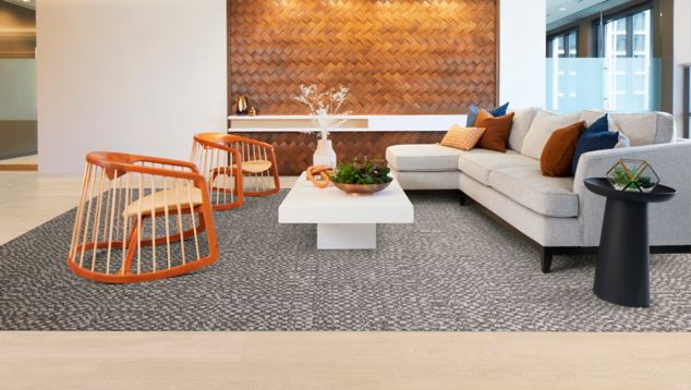 Third Space 312 carpet tile with Northern Grain LVT in corporate lobby