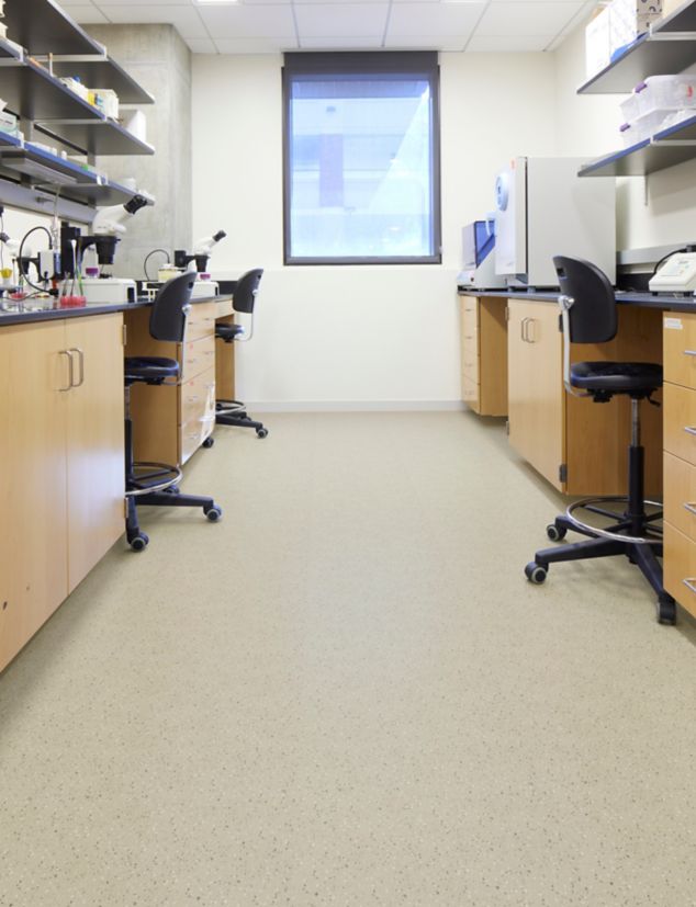 norament xp grano rubber flooring in laboratory